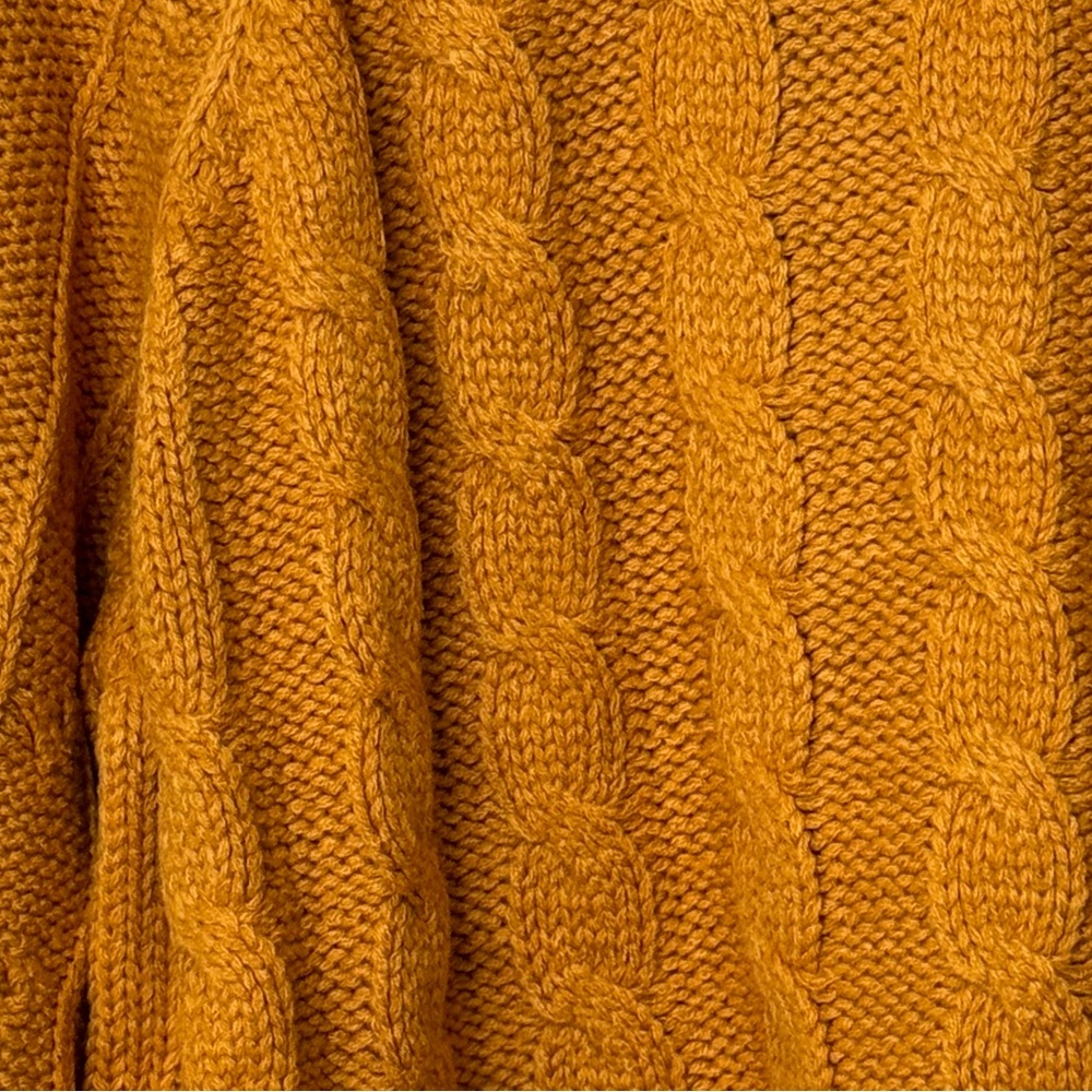 Women’s POL Crop Sweater - Picture 4 of 5